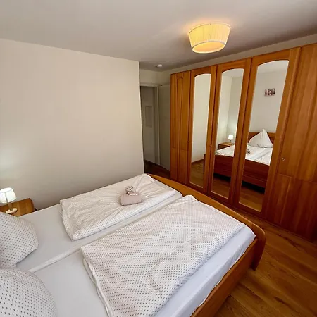 Schoene 2-zimmer-souterrainwohnung Mit Terrasse Offenburg